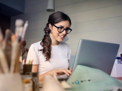 Millennial woman working in an office